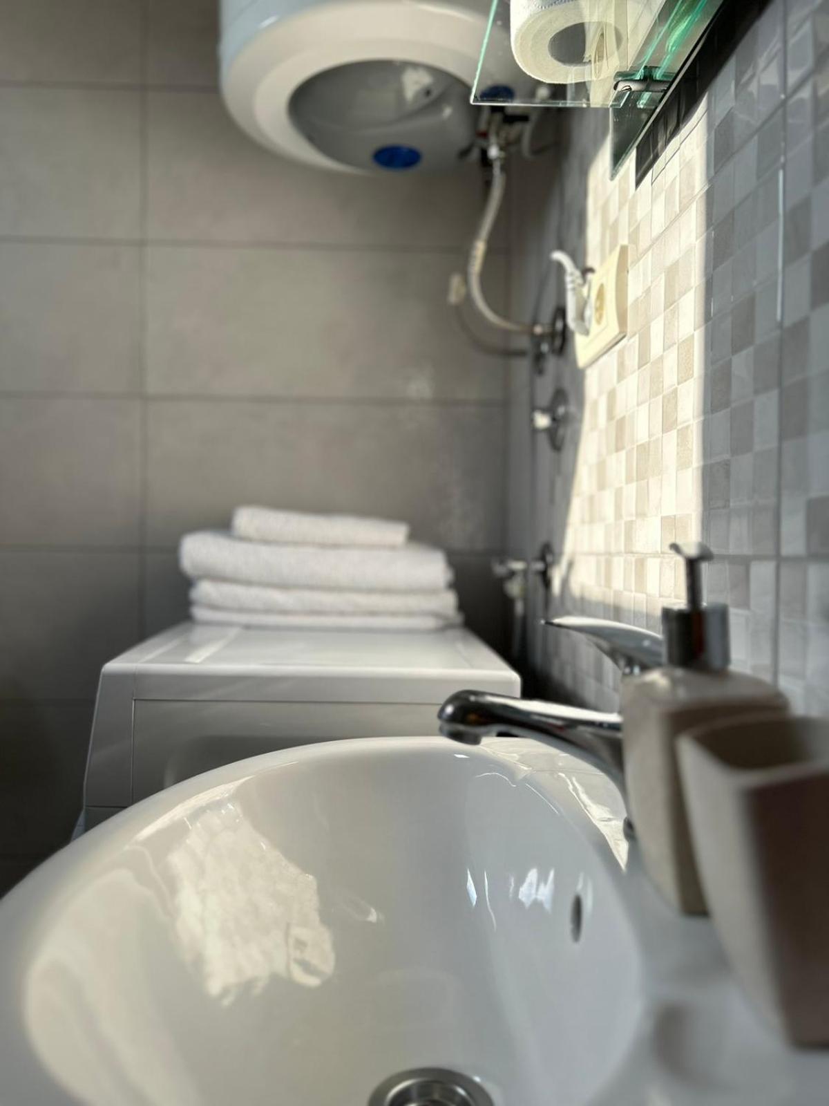 Apartments Marija Тиват Екстериор снимка