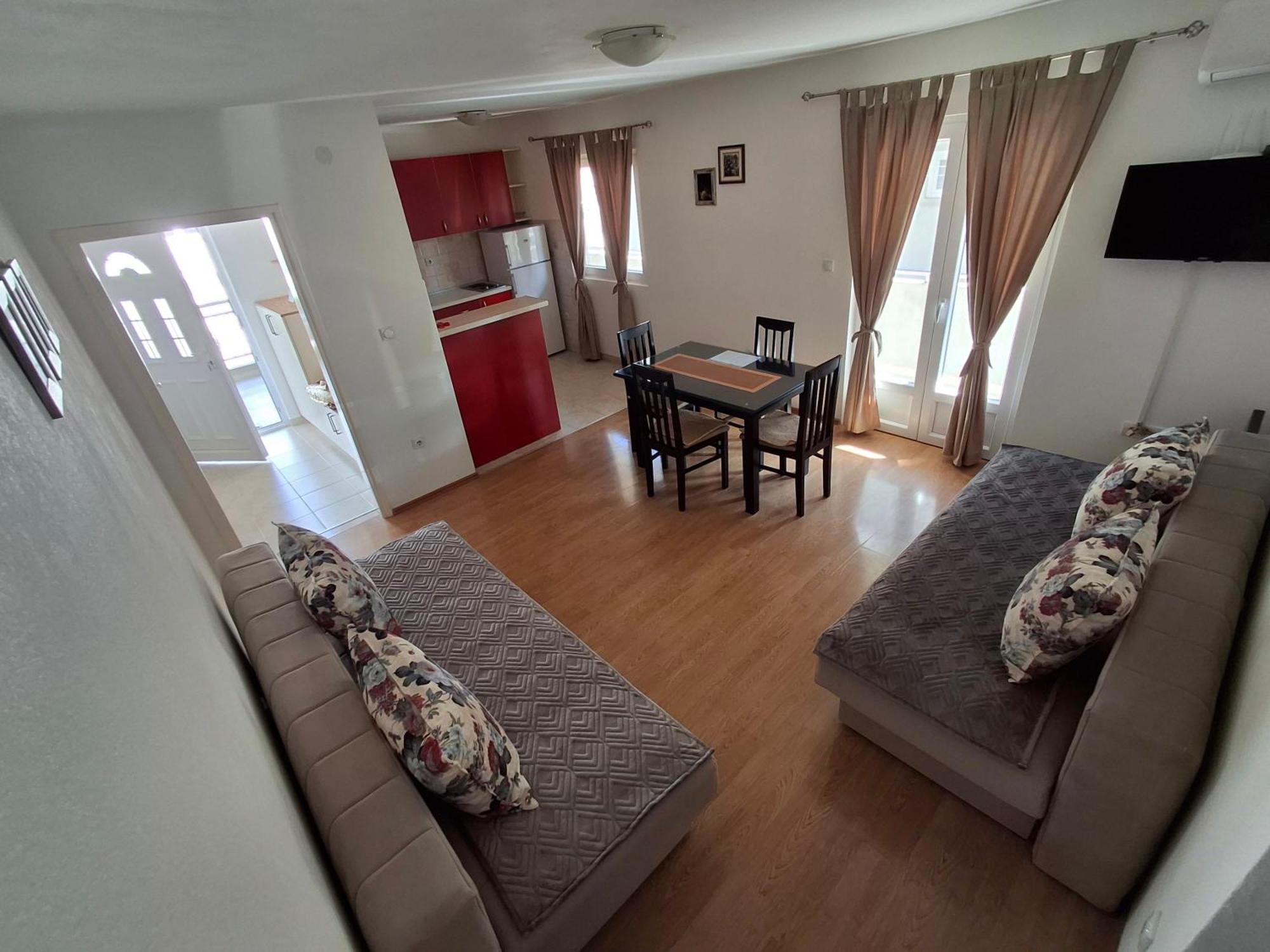 Apartments Marija Тиват Стая снимка
